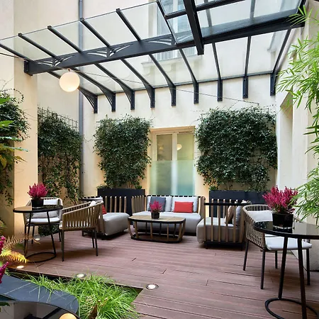 Hotel Maison Albar - Le Pont-neuf 5*