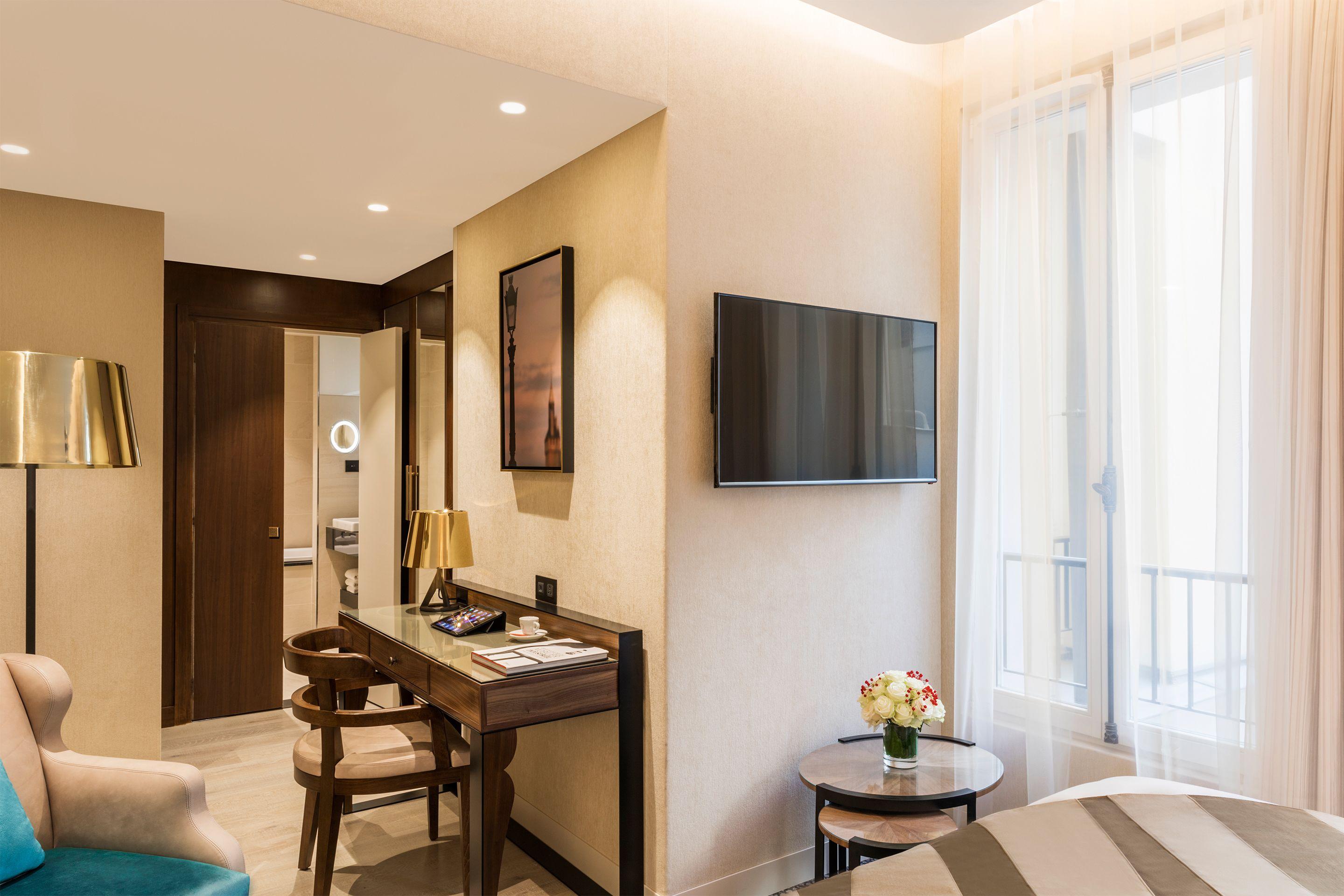 Maison Albar - Le Pont-neuf Hotel 5*